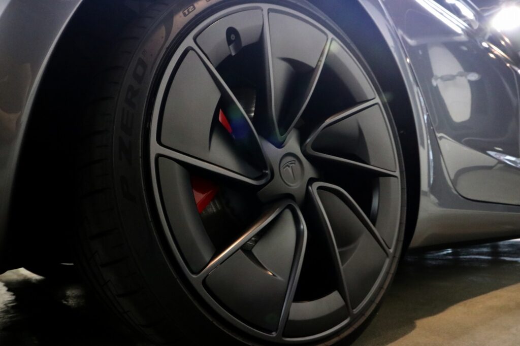テスラ・モデル3（2026年式・新車）ホイール